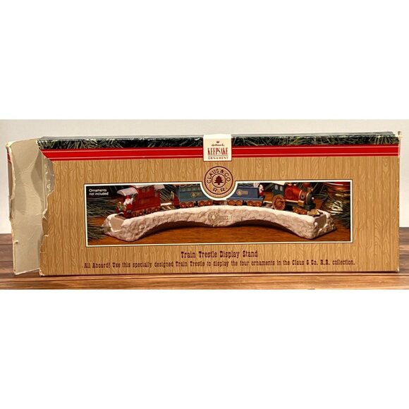1991 HALLMARK KEEPSAKE ORNAMENT XPR9734 TRAIN TRESTLE DISPLAY STAND CLAUSE & CO. - Picture 3 of 12